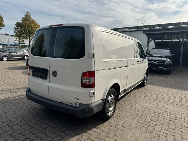Volkswagen T5 Transporter