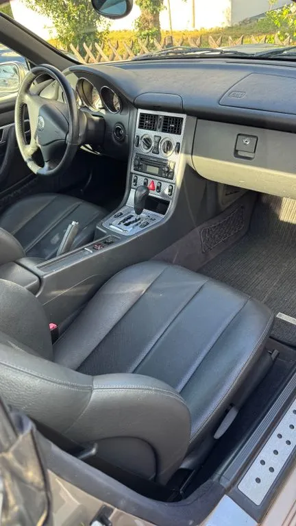 Mercedes-Benz SLK 200