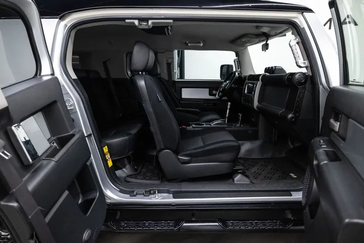 Toyota FJ