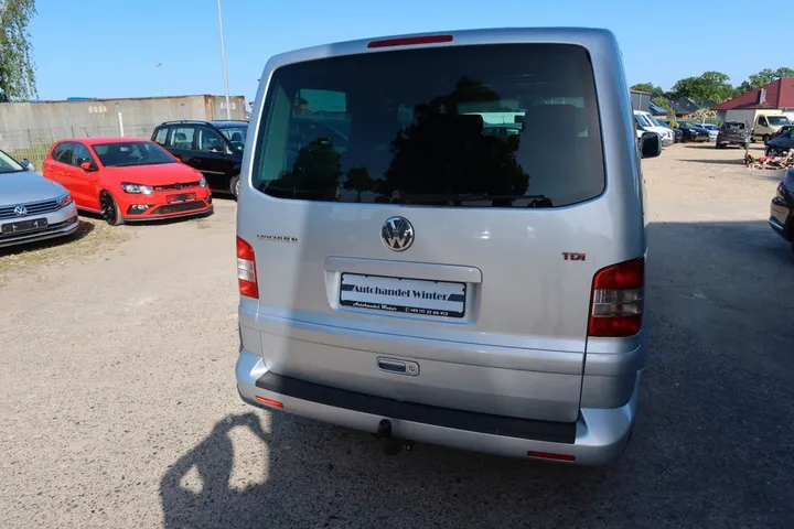 Volkswagen T5 Multivan