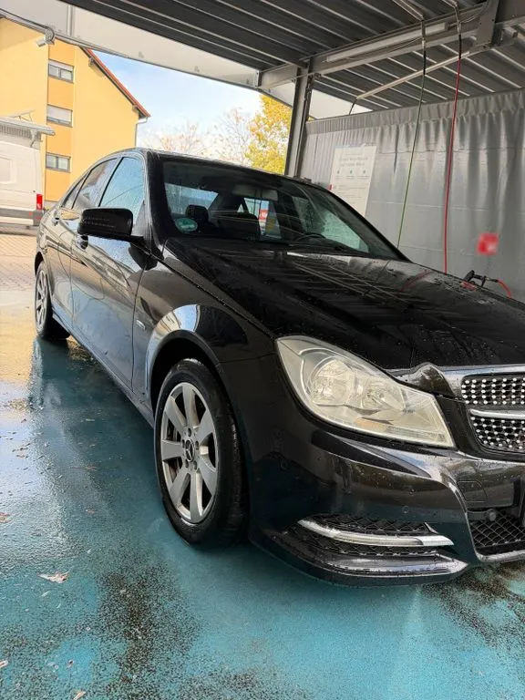 Mercedes-Benz C 200