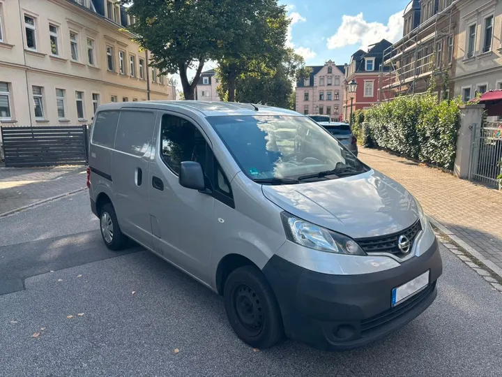 Nissan NV200