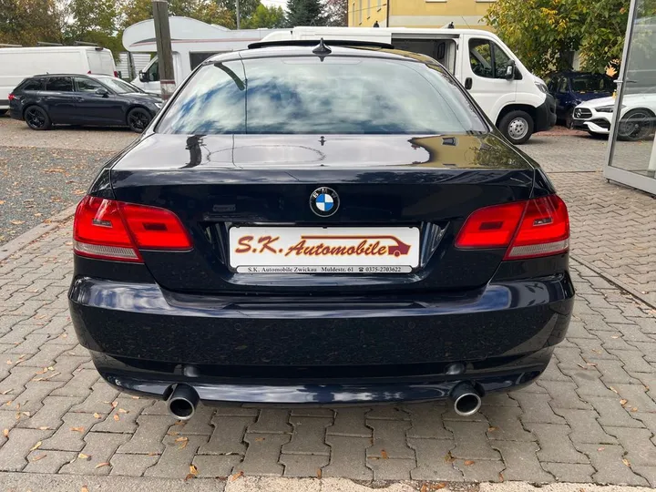BMW 335