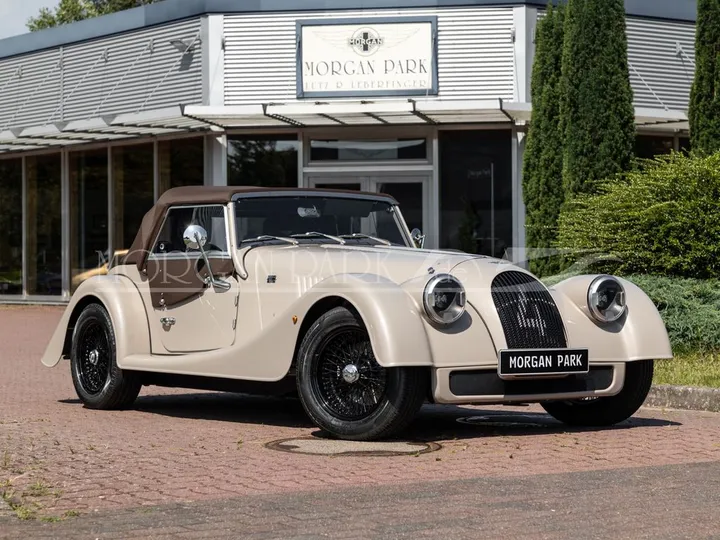 Morgan Plus 4