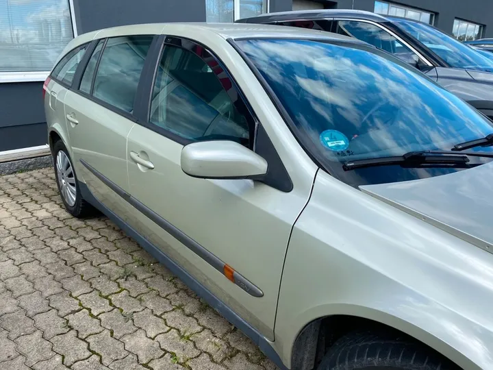 Renault Laguna