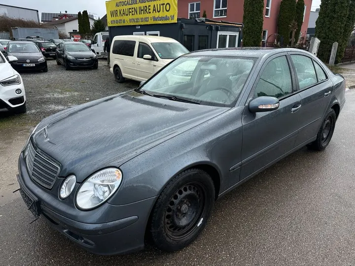 Mercedes-Benz E 280
