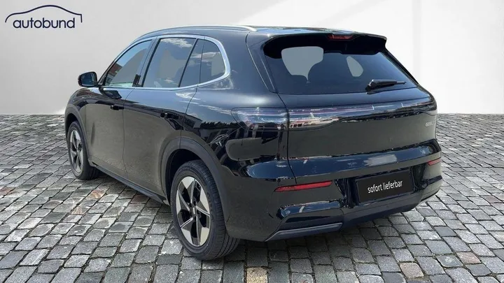 Geely E5