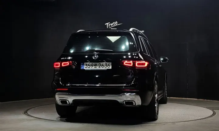 Mercedes-Benz GLB-Class