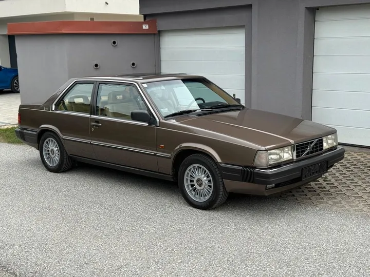 Volvo 780
