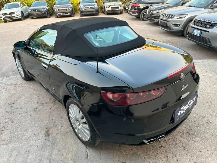 Alfa Romeo Spider