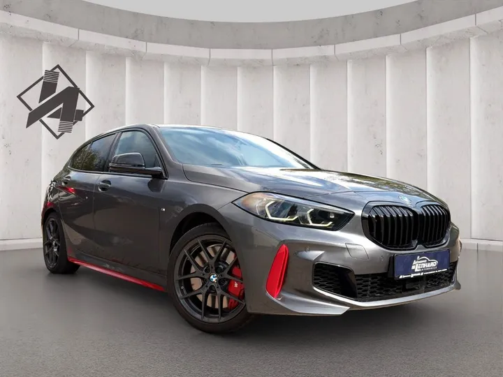 BMW 128