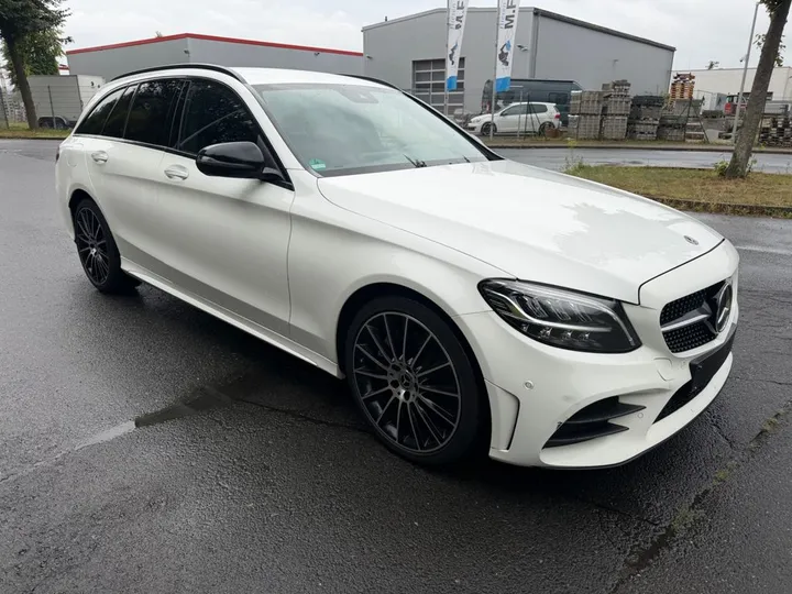 Mercedes-Benz C 300
