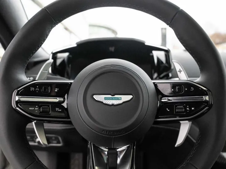 Aston Martin Vanquish