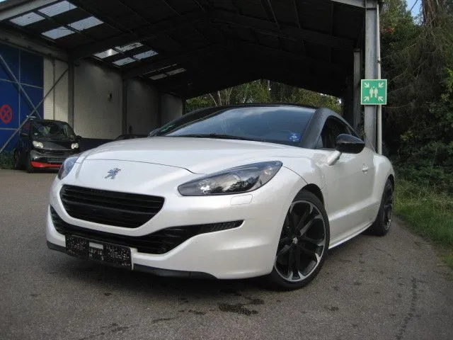 Peugeot RCZ