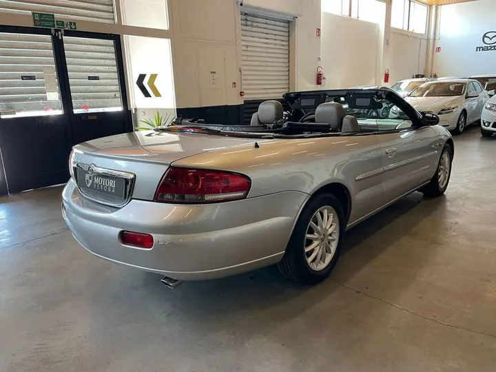 Chrysler Sebring