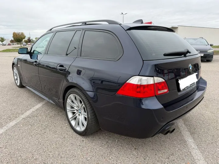 BMW 550