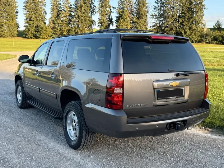 Chevrolet Suburban
