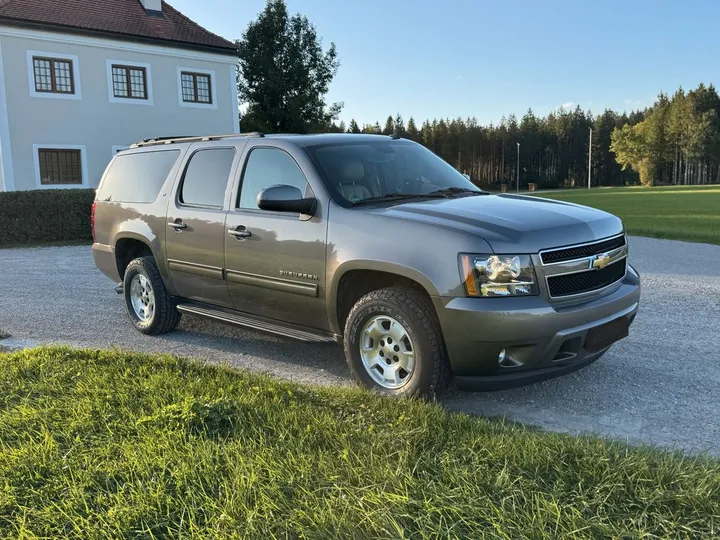 Chevrolet Suburban
