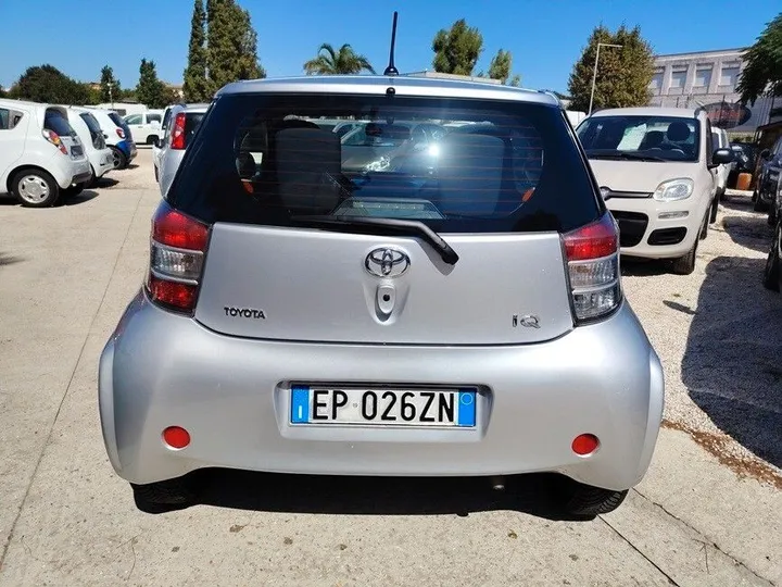 Toyota IQ