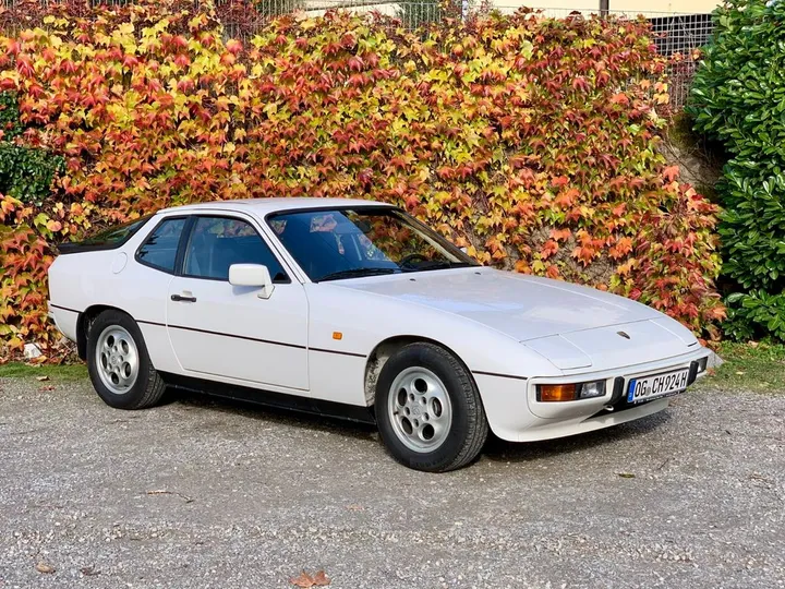 Porsche 924