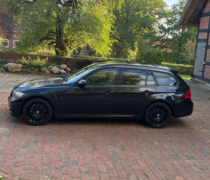 BMW 335