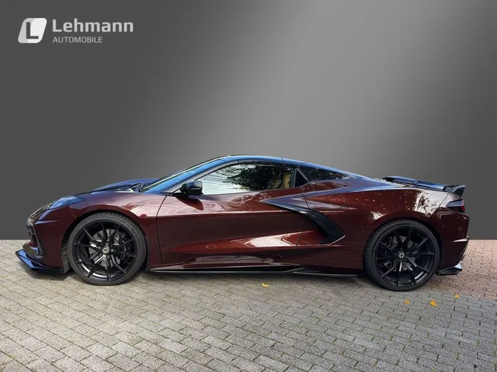 Corvette C8