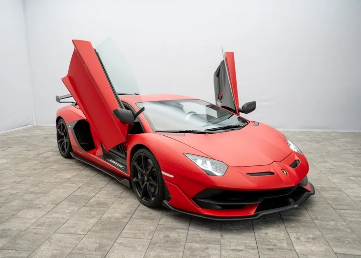 Lamborghini Aventador