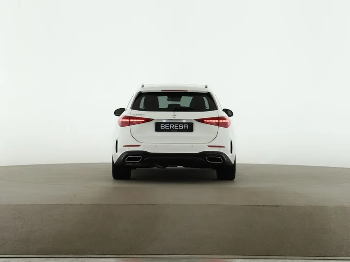 Mercedes-Benz C 220