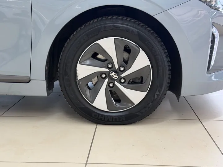 Hyundai Ioniq