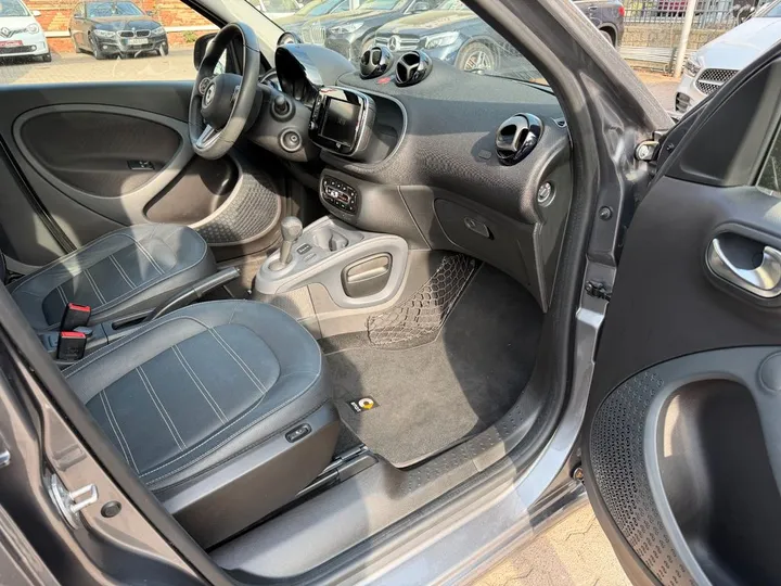 Smart ForFour