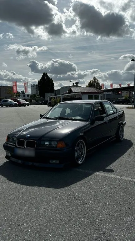 BMW 328