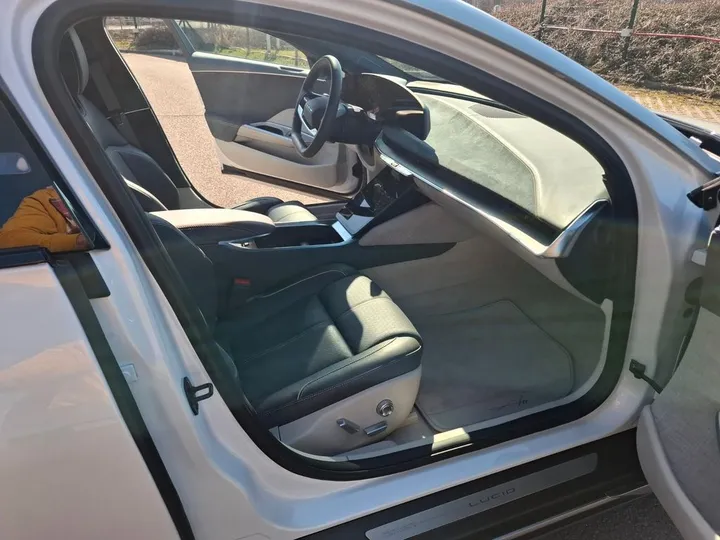 Lucid Air
