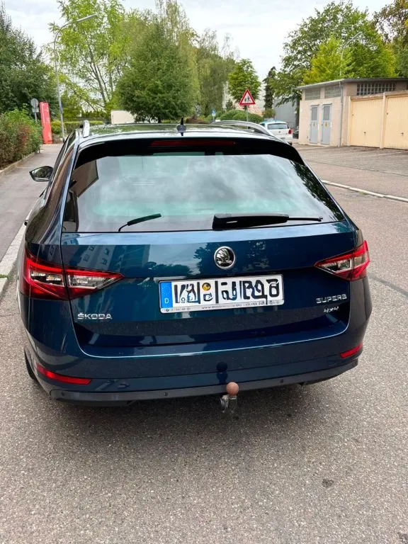 Škoda Superb