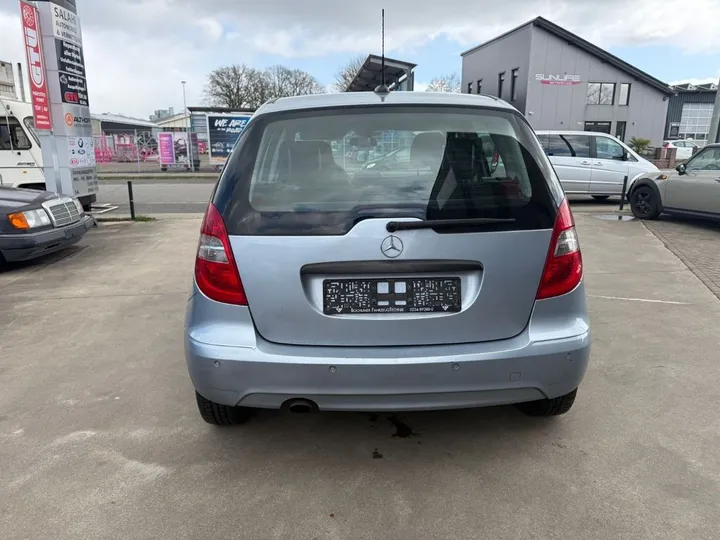 Mercedes-Benz A 160