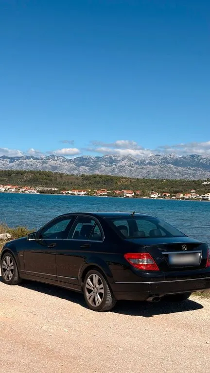 Mercedes-Benz C 200