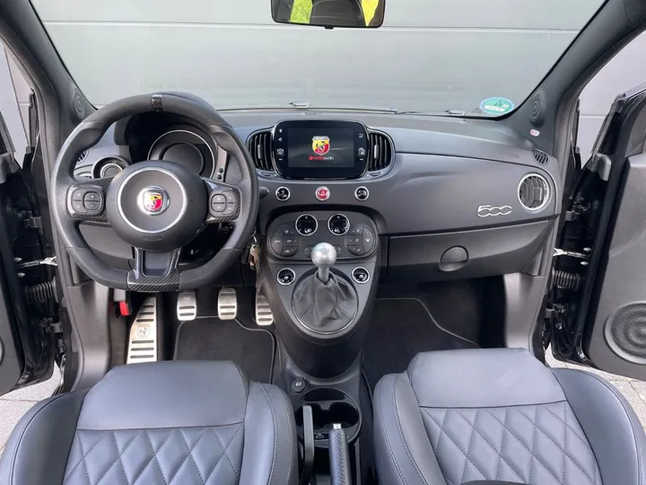 Abarth 695