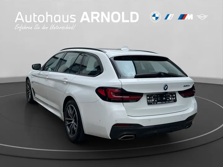 BMW 530