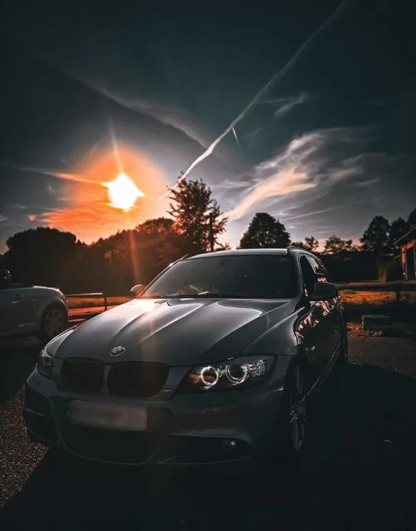 BMW 320