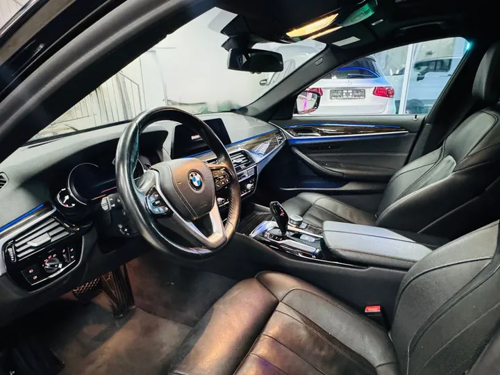 BMW 520