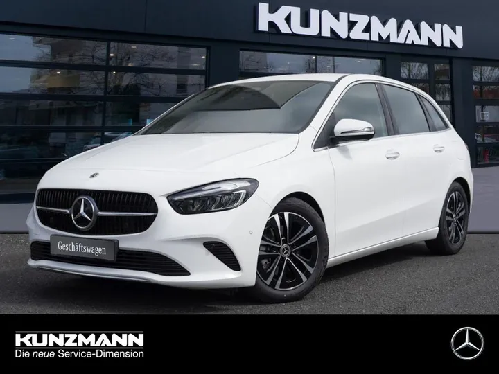 Mercedes-Benz B 180