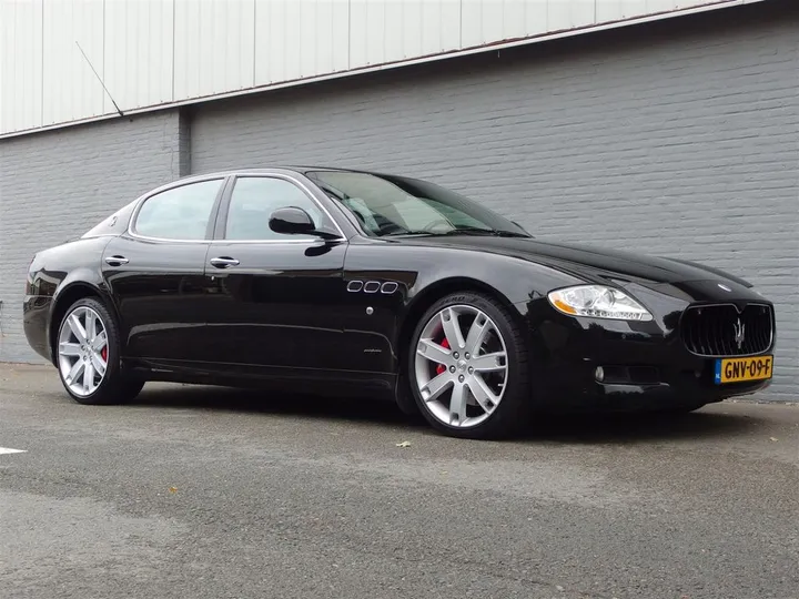Maserati Quattroporte