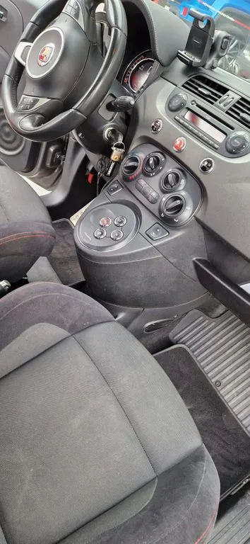 Abarth 595