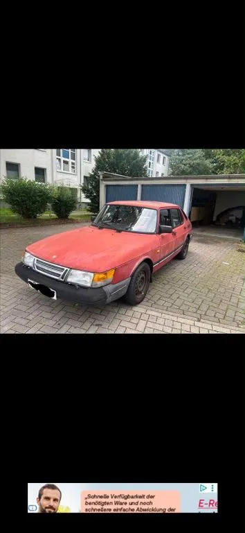 Saab 900