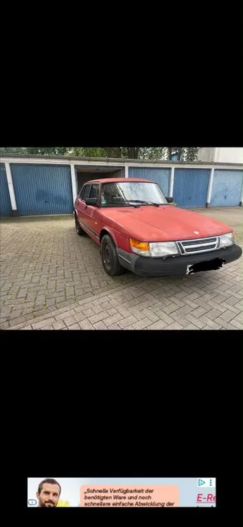 Saab 900