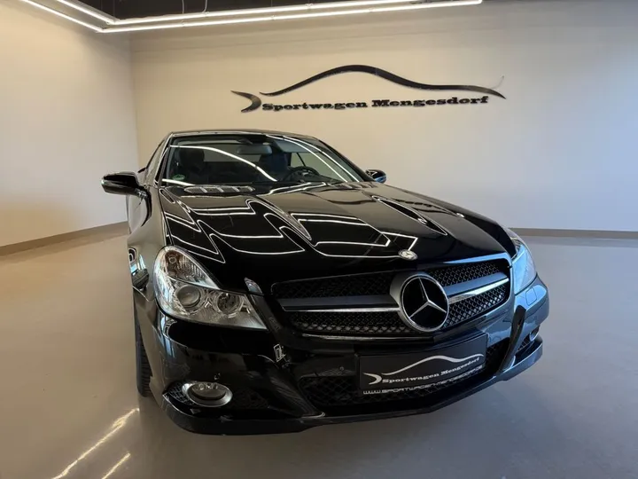 Mercedes-Benz SL 300