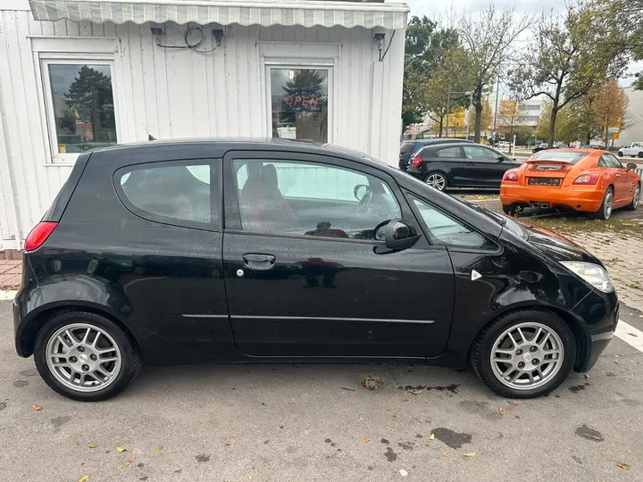 Mitsubishi Colt