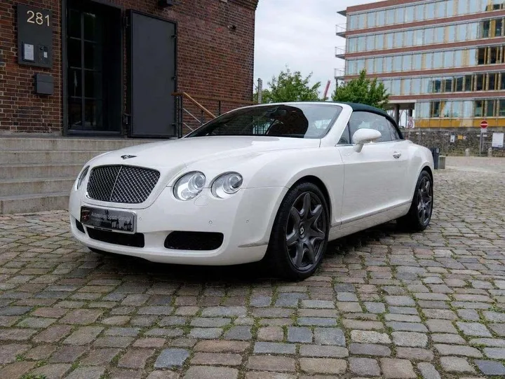 Bentley Continental GTC