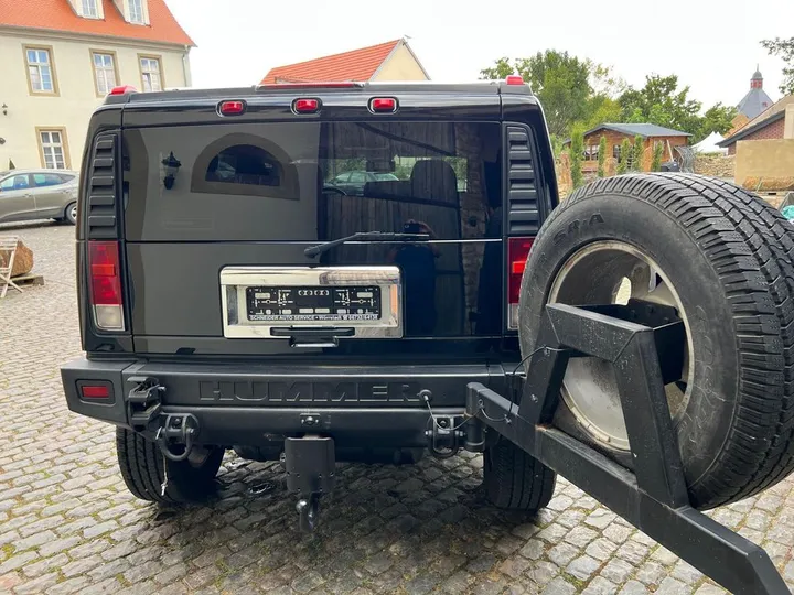 Hummer H2