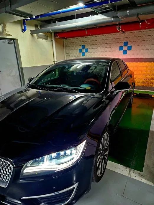 Lincoln MKZ