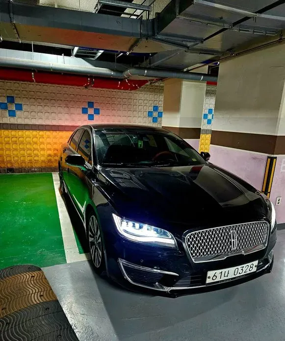 Lincoln MKZ